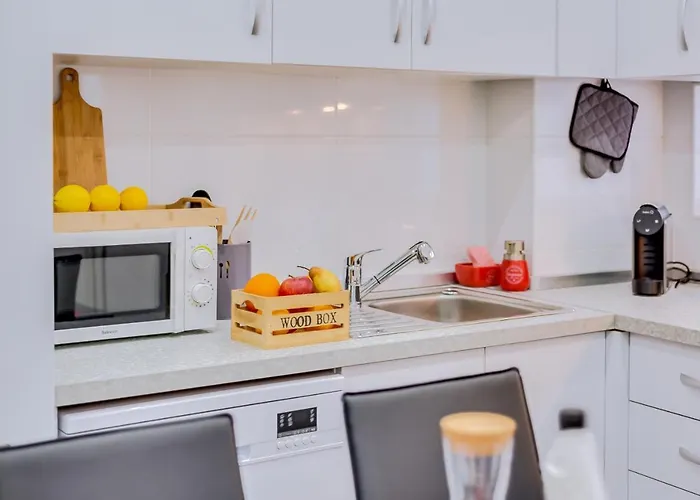 Faro: Casa Trevo Com Terraco Bbq