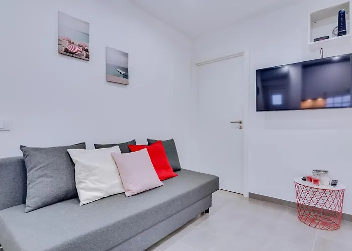 Faro: Casa Trevo Com Terraco Bbq